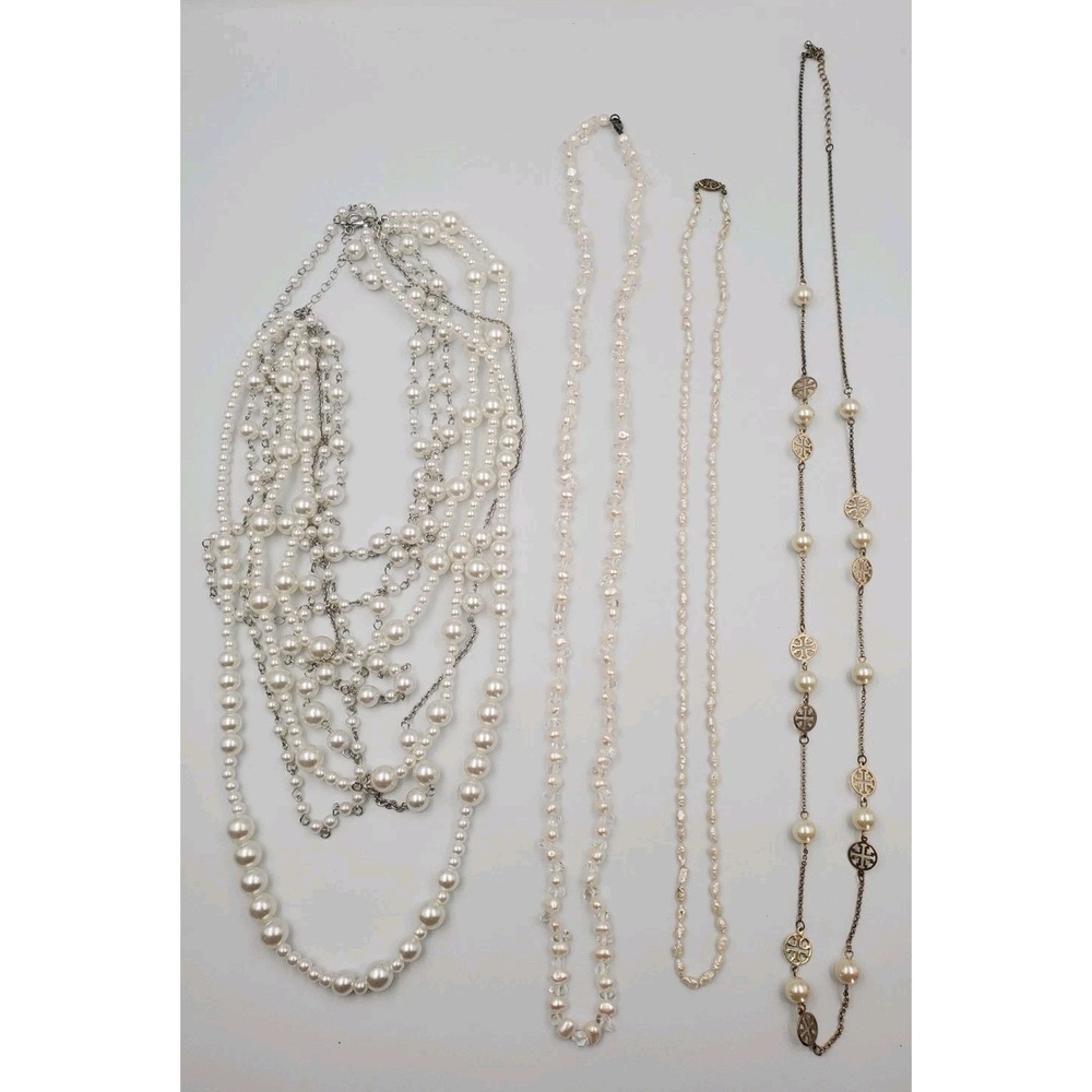 Lot Of 4 Necklaces Faux And Real Pearls‎ Estate Jewelry Finds